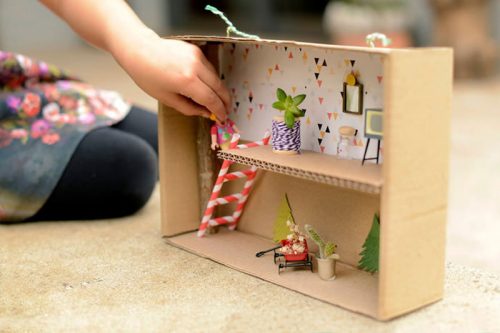 bao bì carton làm đồ chơi cho bé